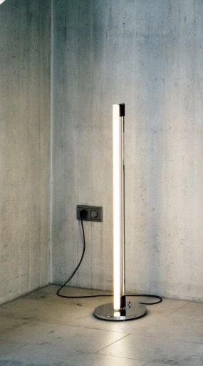 Tube Light Gulvlampe