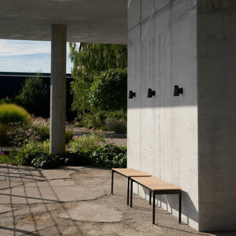 &Tradtion Utendørs vegglampe i metall