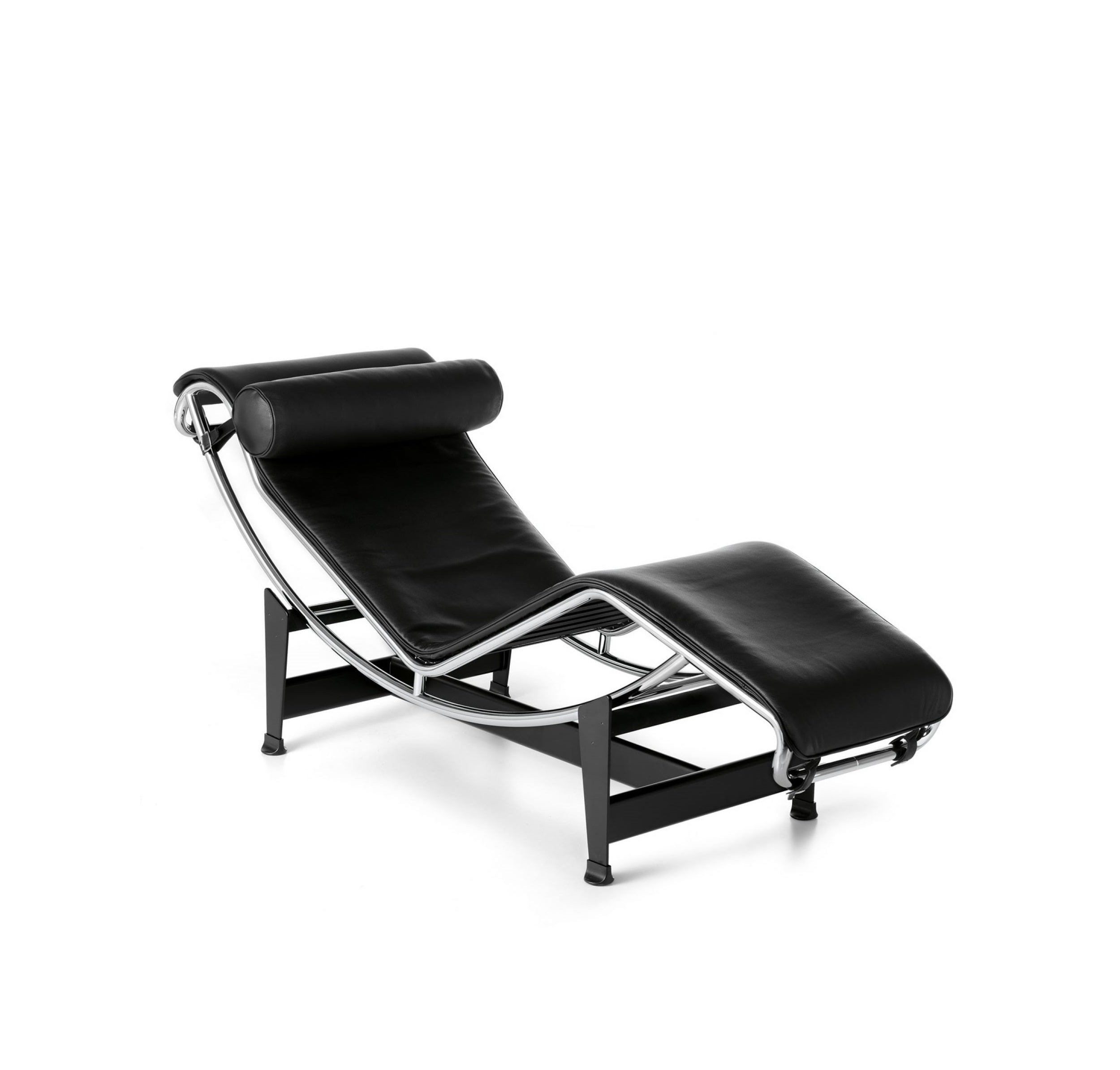 Cassina LC4 Chaise Lounge av Le Corbusier og Charlotte Perriand
