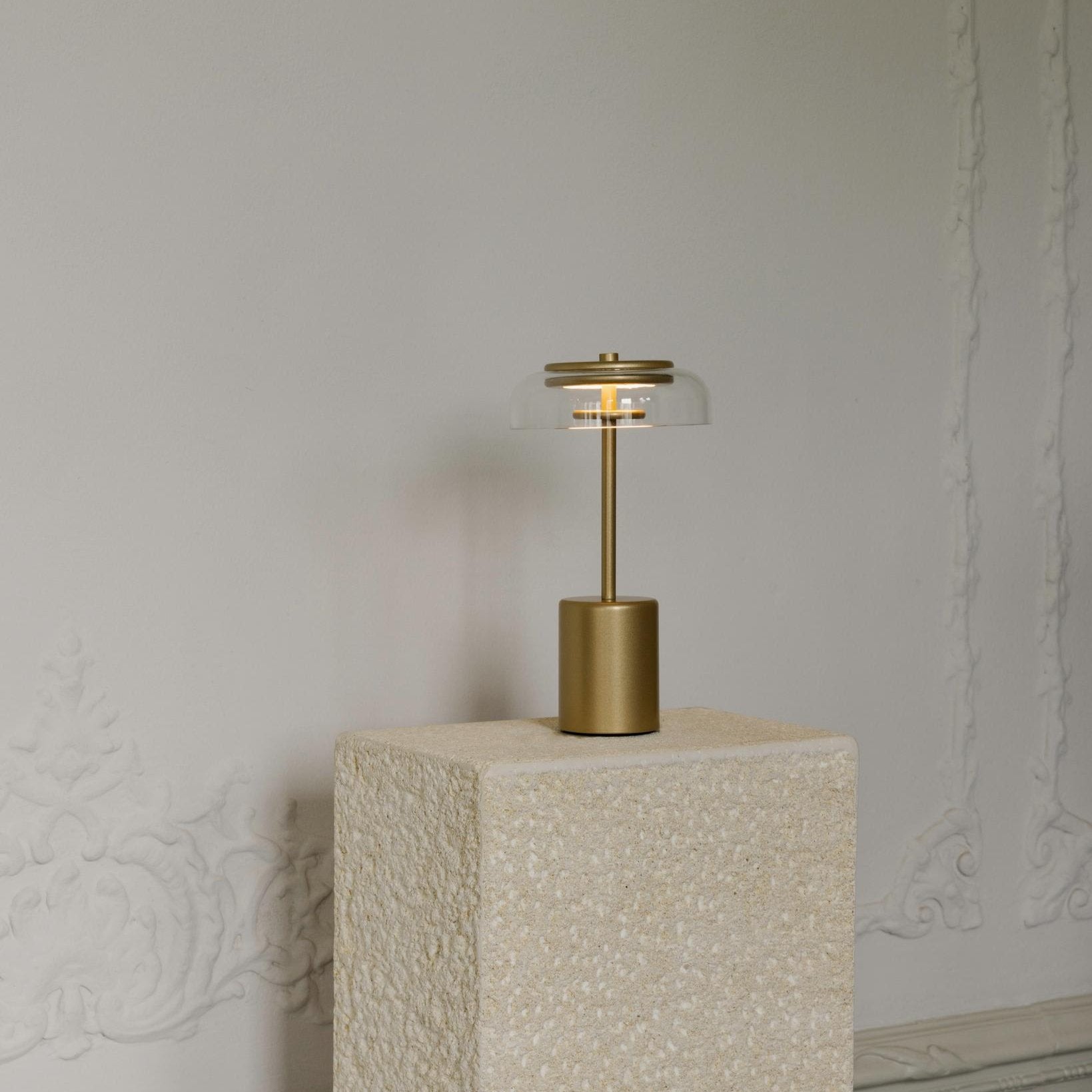 Blossi Table Mini Oppladbar Lampe