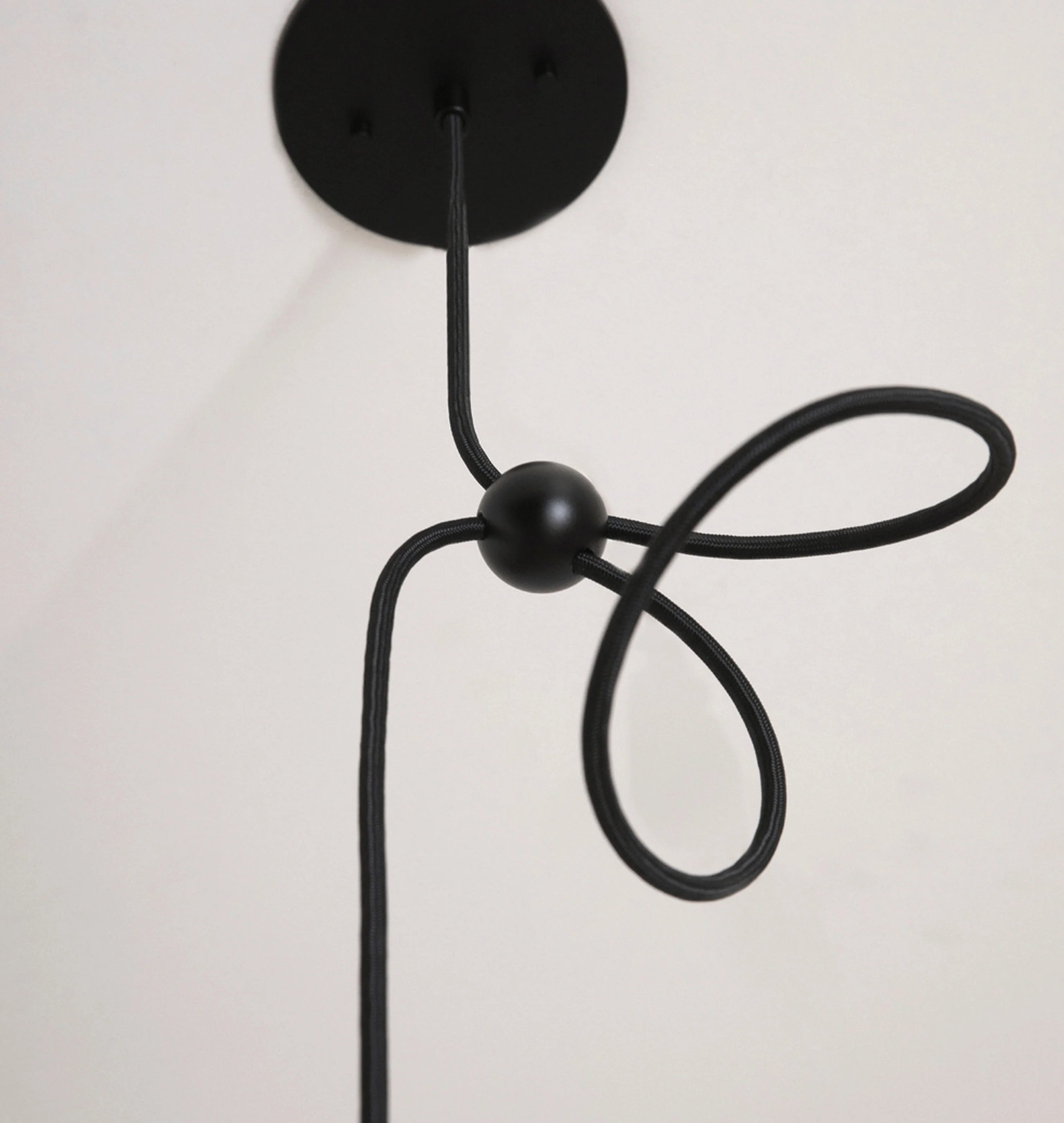 Strike with Ball Adjuster Pendel