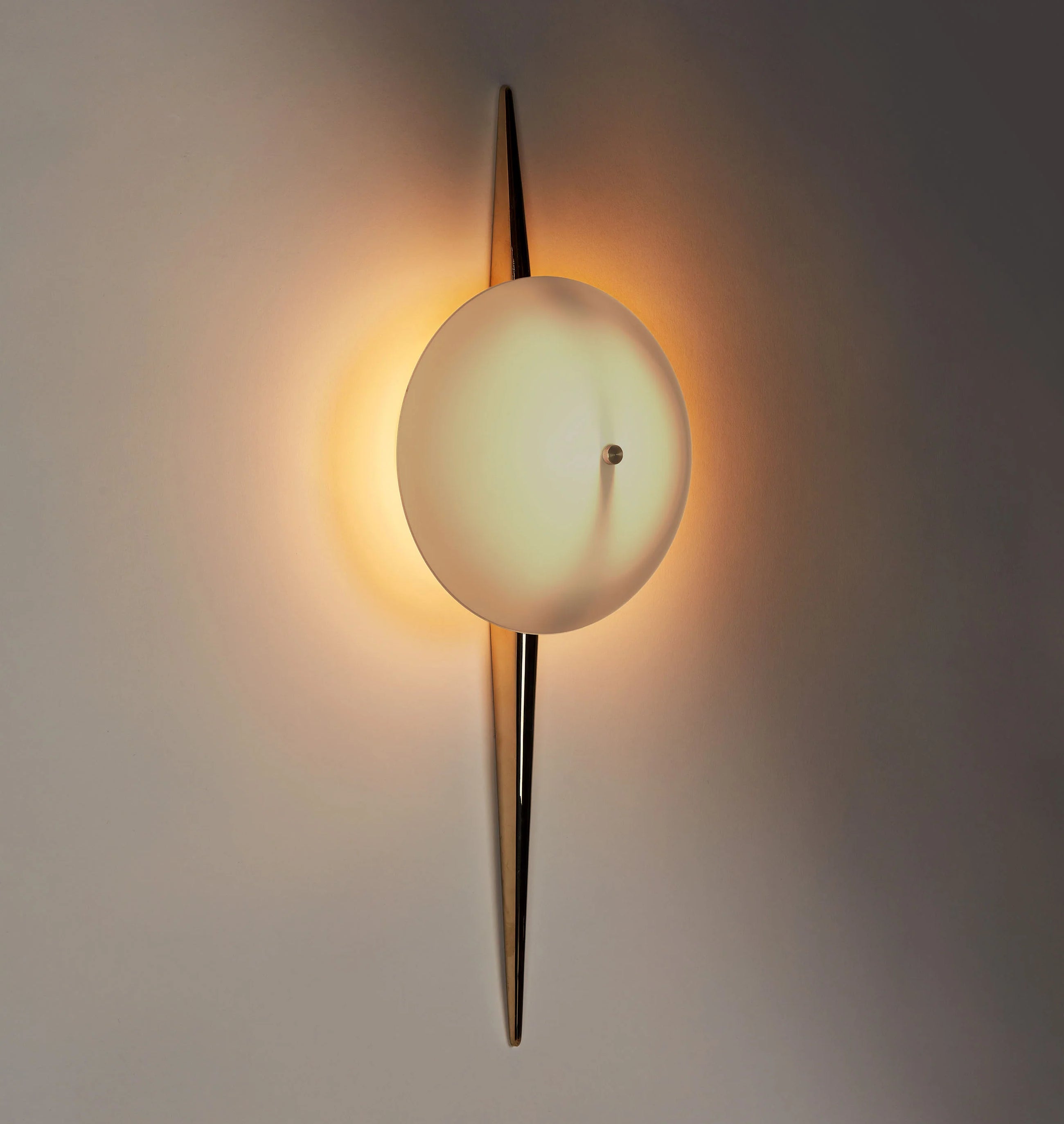 The Laddi Round Vegglampe