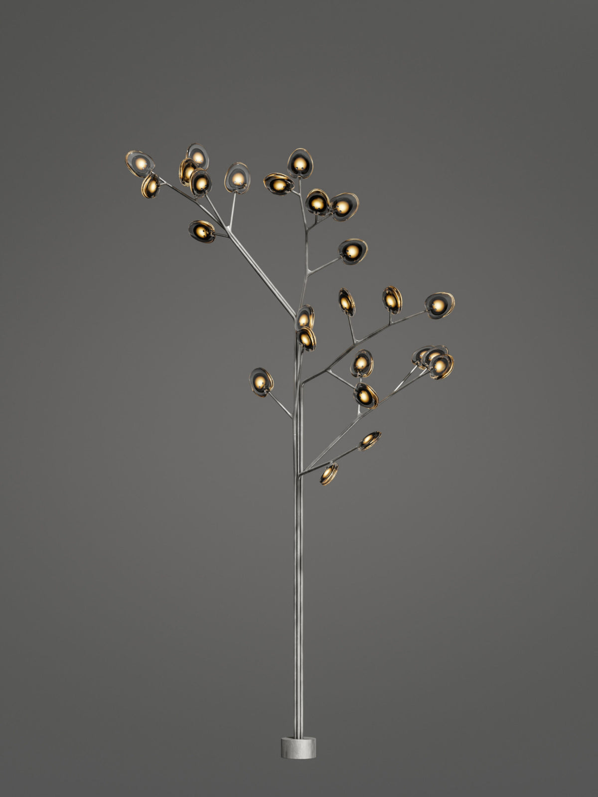 Bocci 16.25 Tree Utelampe, 16 25 Tree Grey i mørkt miljø