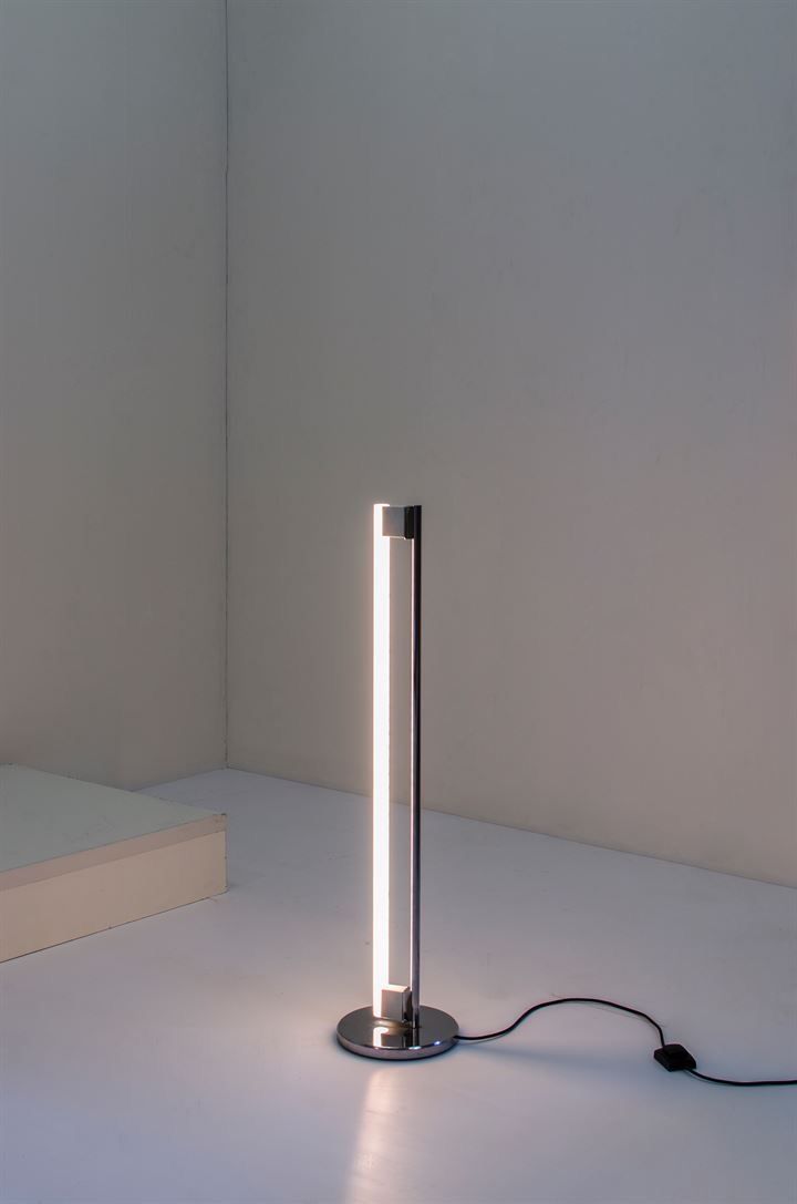 Tube Light Gulvlampe