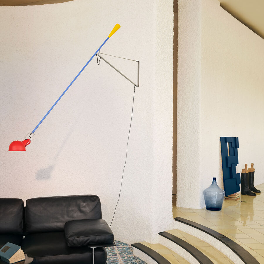 Flos 265 Chromatica vegglampe med B&B Diesis Sofa