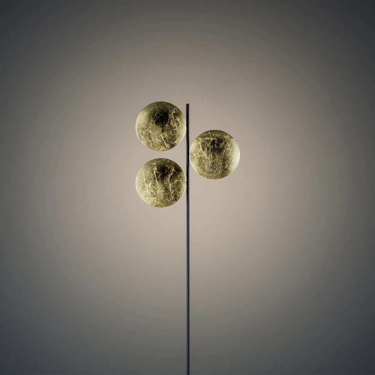 Lederam F3 Gulvlampe - Utstillingsmodell