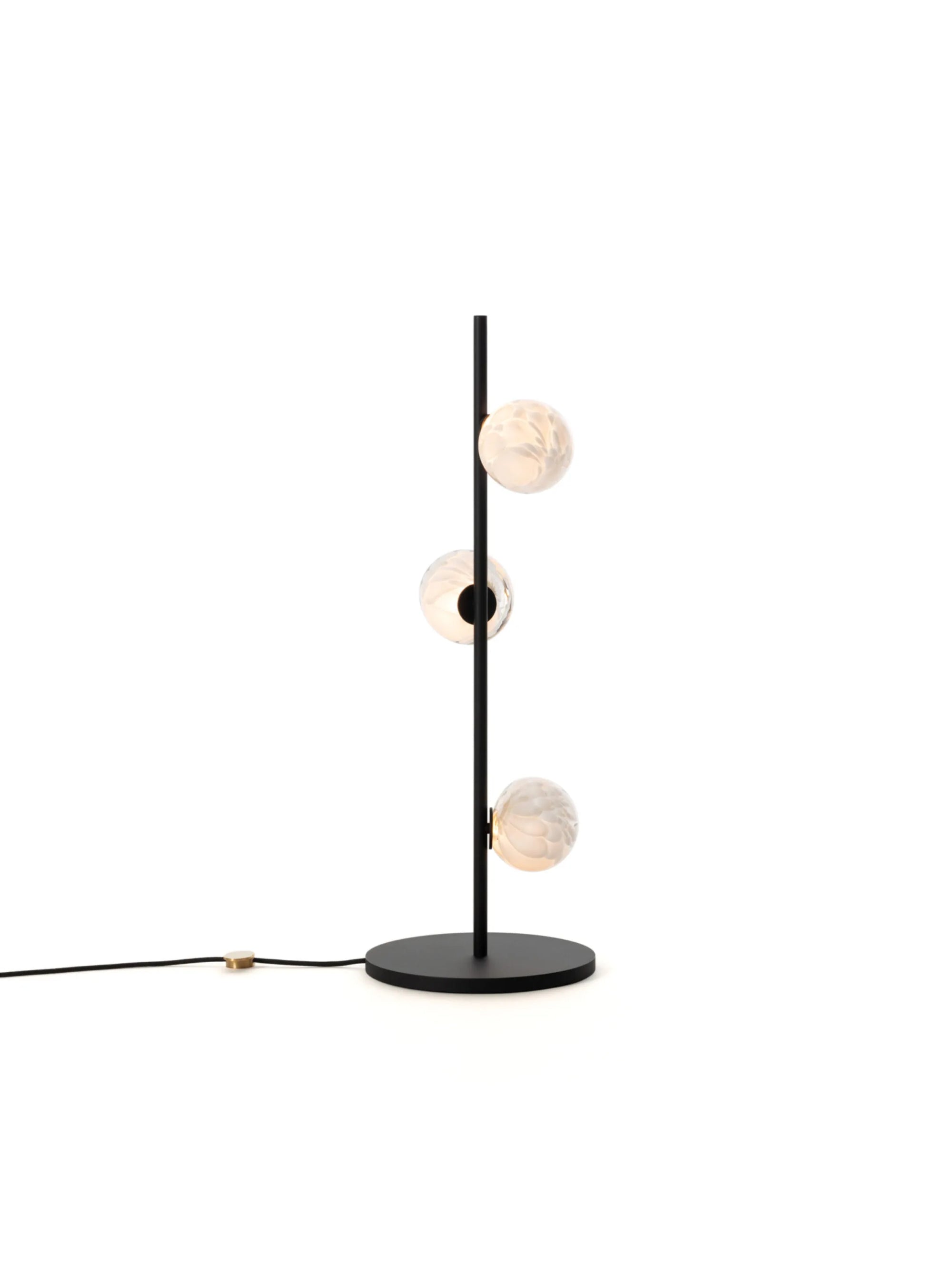 118.3 Gulvlampe Lav