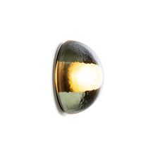 Bocci 14s vegglampe i grått glass til bad