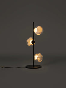 38.3 Gulvlampe Lav