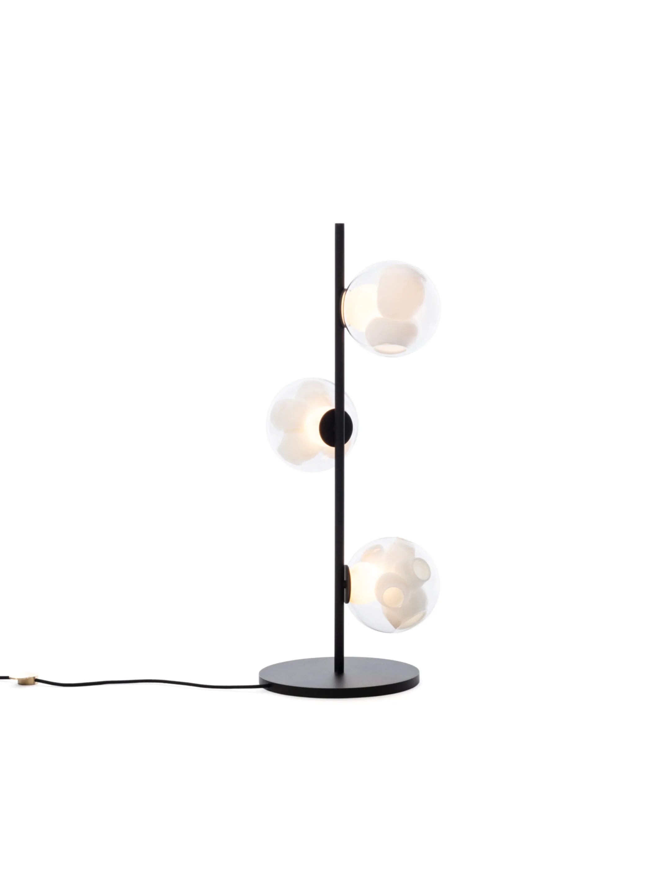 38.3 Gulvlampe Lav