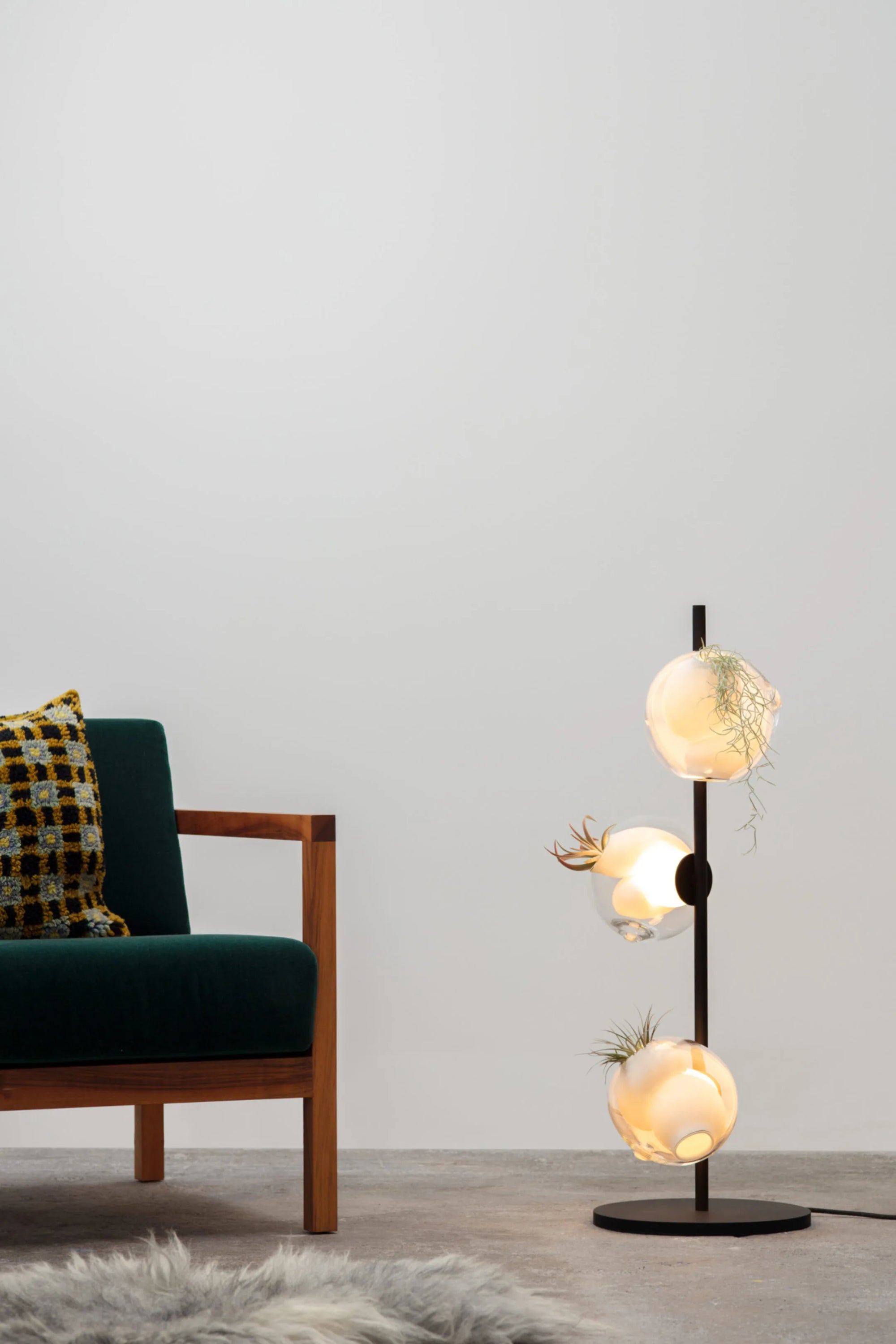 38.3 Gulvlampe Lav