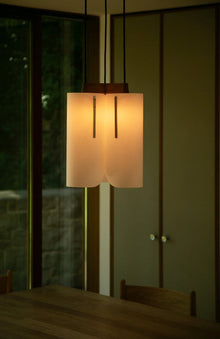 Modernist Triple Drop Pendel