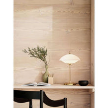 Clam™ Bordlampe