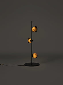 57.3 Gulvlampe Lav
