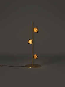 57.3 Gulvlampe Lav