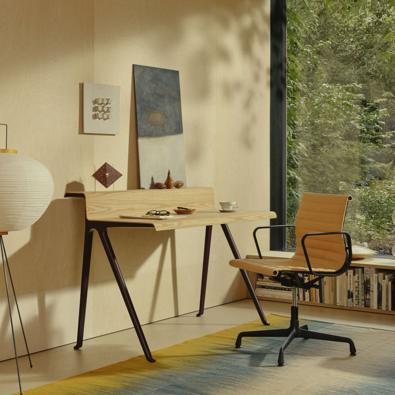 Courier Skrivebord