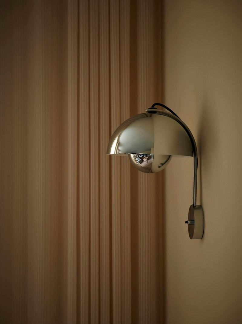 Flowerpot VP8 Vegglampe