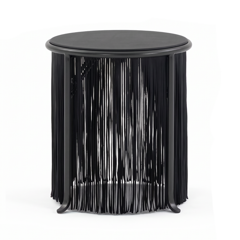 Dozie Kanu Sidebord
