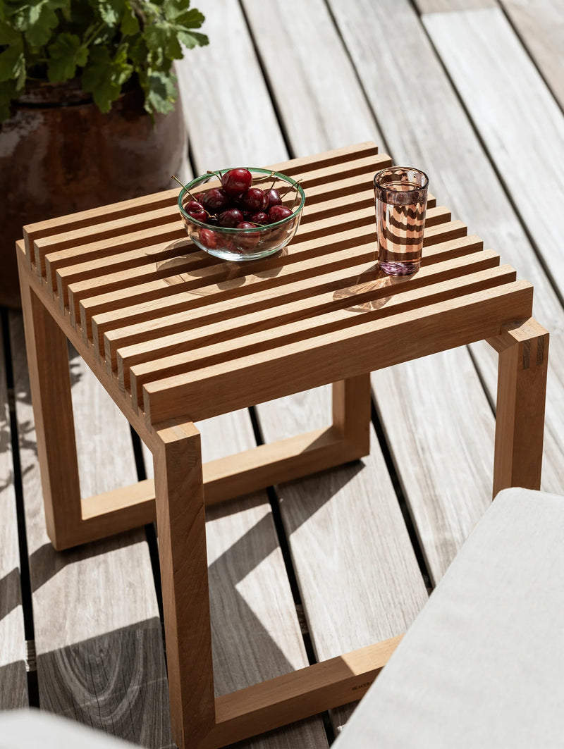 Cutter Outdoor Stool