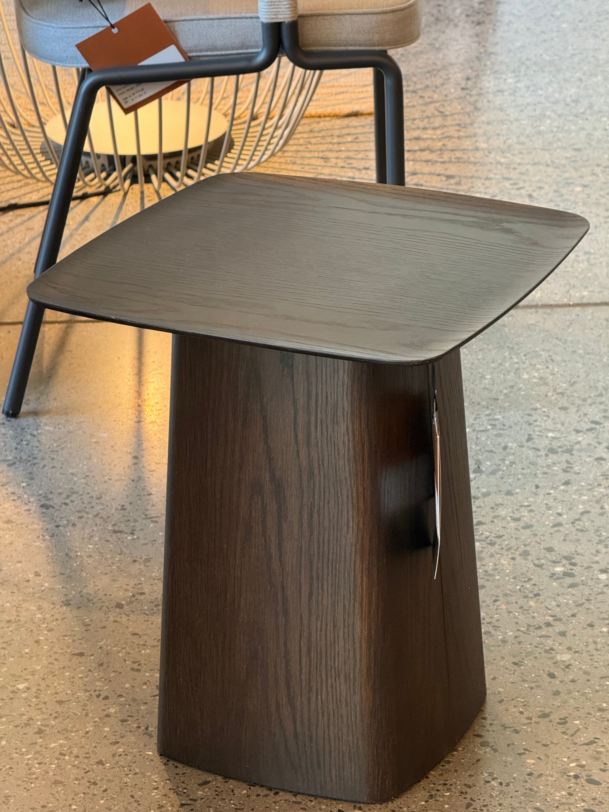 Wooden Sidebord - Utstillingsmodell