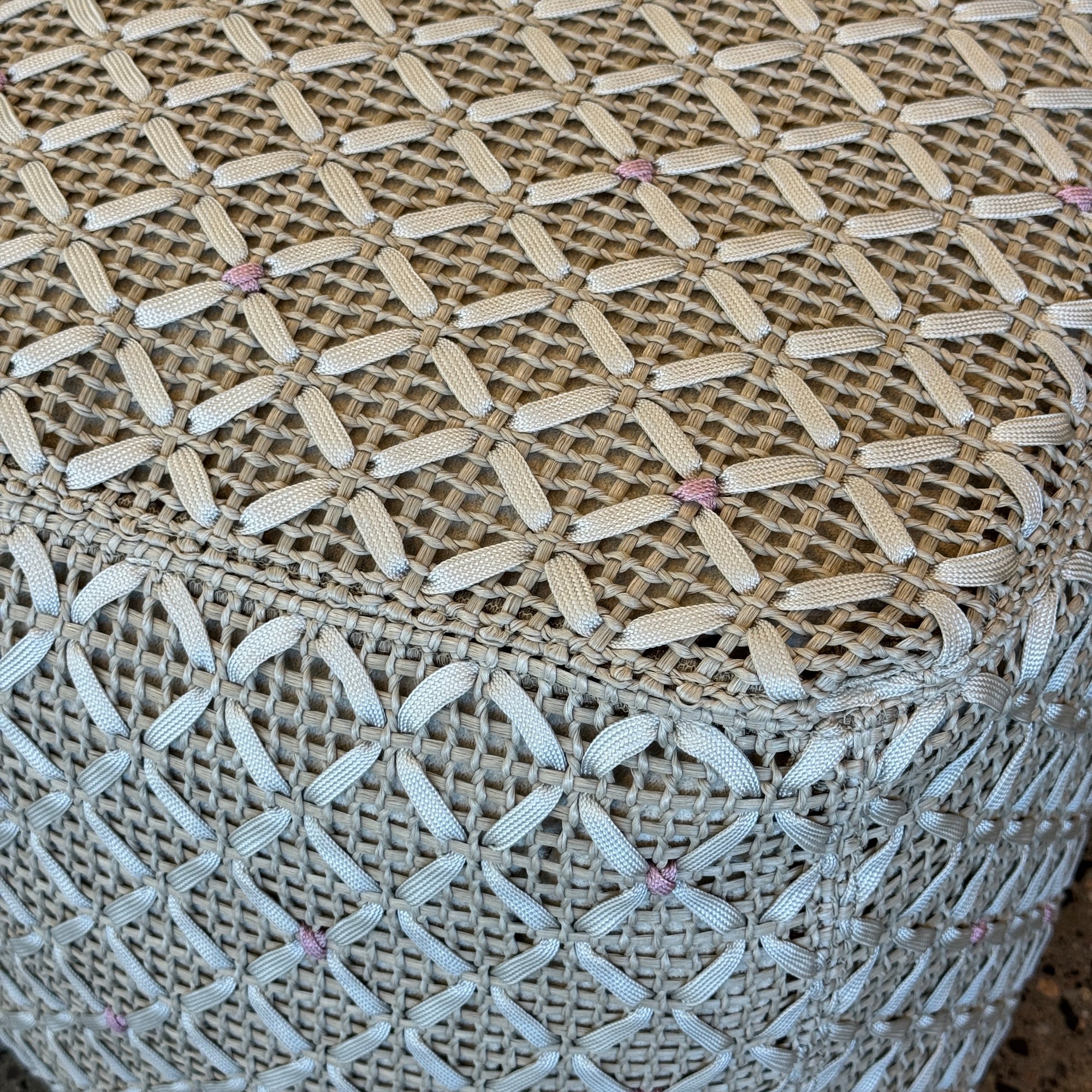 Spezie Outdoor Pouf - Utstillingsmodell