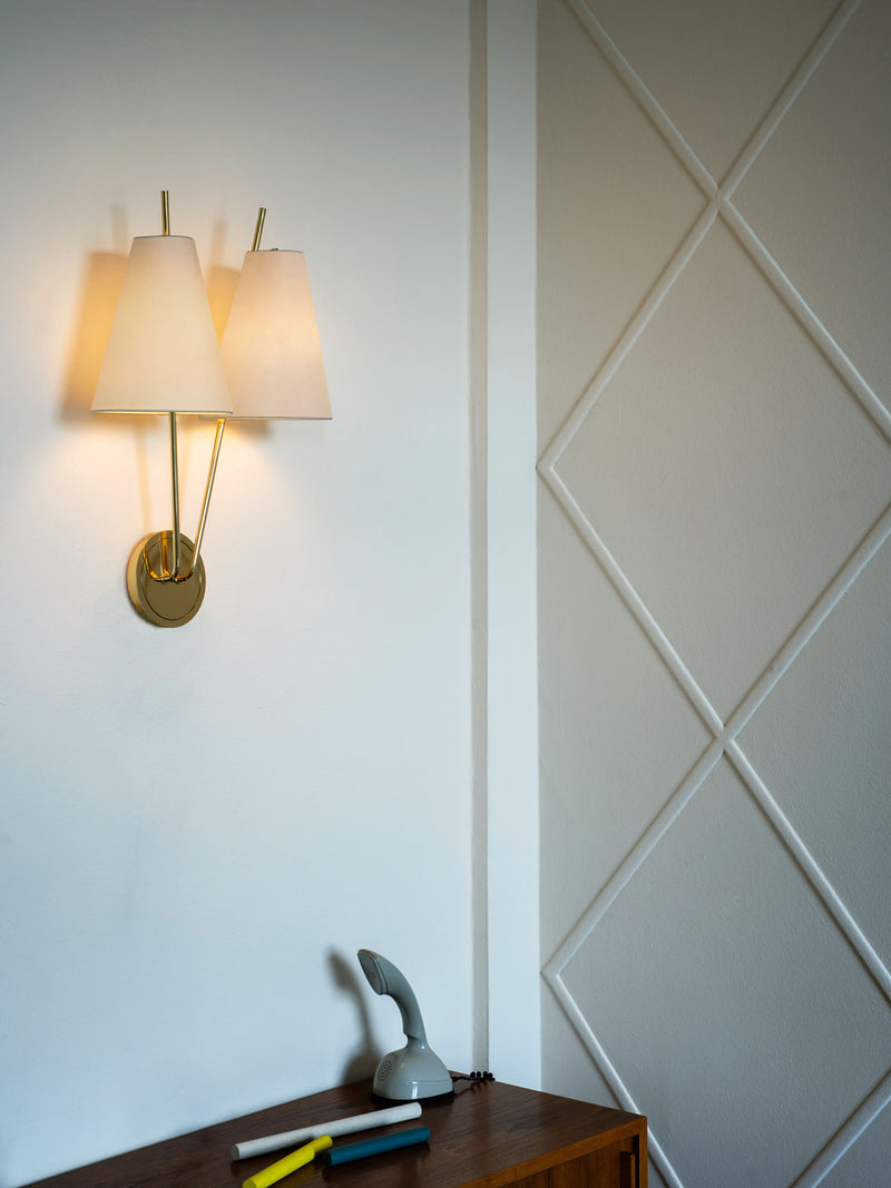 Zweig Vegglampe