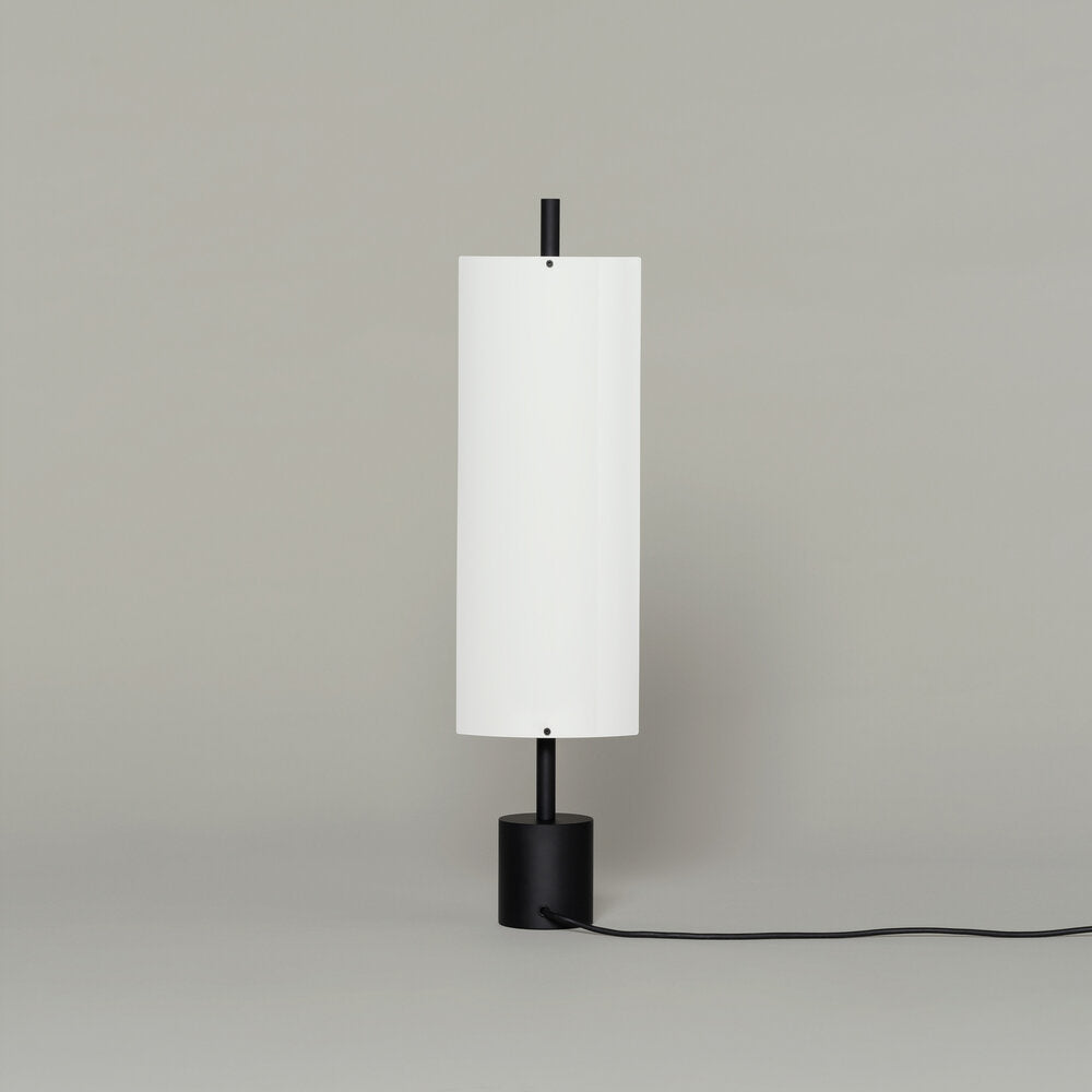 Santa & Cole Lámina 45 Bordlampe, i interiør