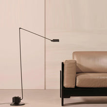 Gulvlampe fra Lumina med led