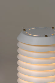 Maija Bordlampe fra Santa & Cole, detalj