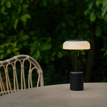 Blossi Table Mini Oppladbar Lampe