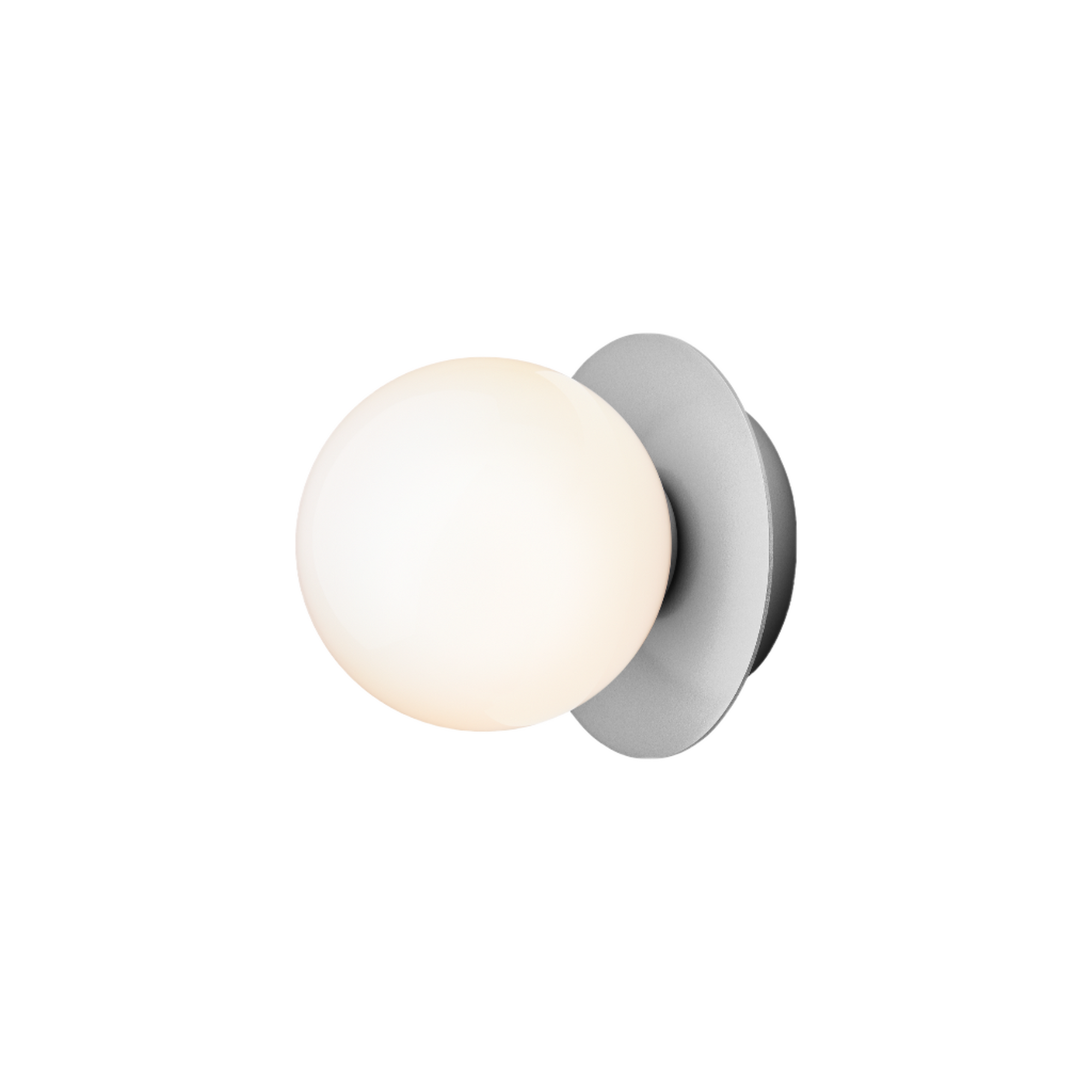 Nuura Liila 1 Small vegglampe i sølv med opalglass 