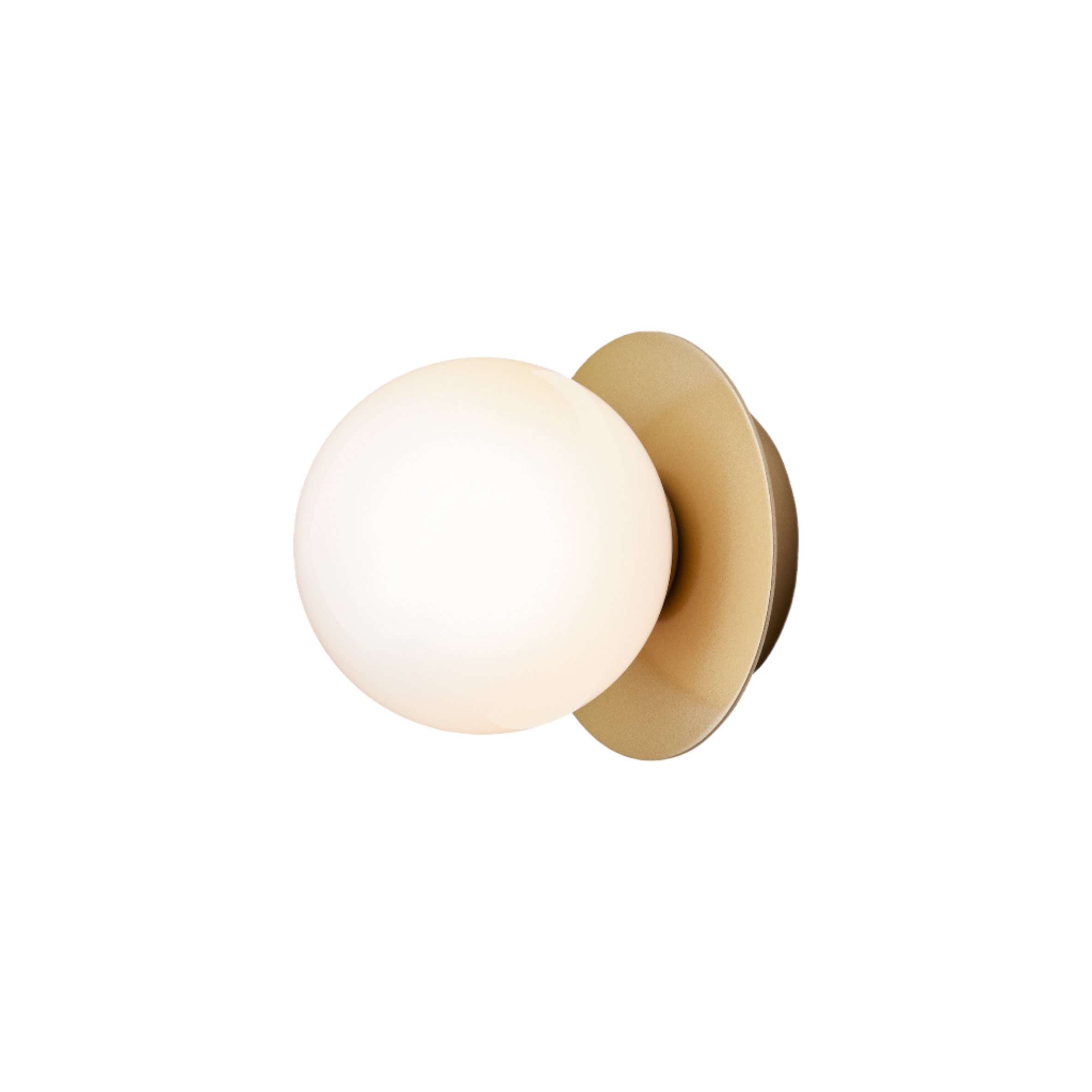 Nuura Liila 1 Small vegglampe i messing med opalglass designet av Sofie Refer