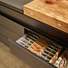Land Kitchen