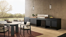 Land Kitchen