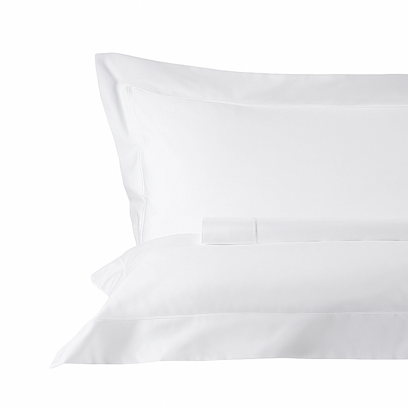 Rivolta Carmignani Deluxe hvitt sengetøy i percale, luksuriøst og mykt, elegant design for high-end soverom