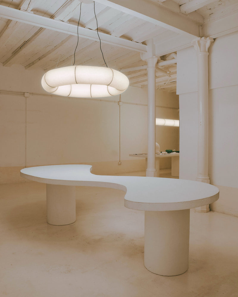 Tekiò Circular P8 fra Santa & Cole i interiør