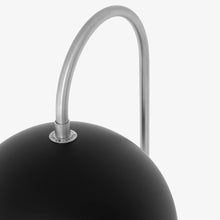 flowerpot leselampe av verner panton fra danske &tradition