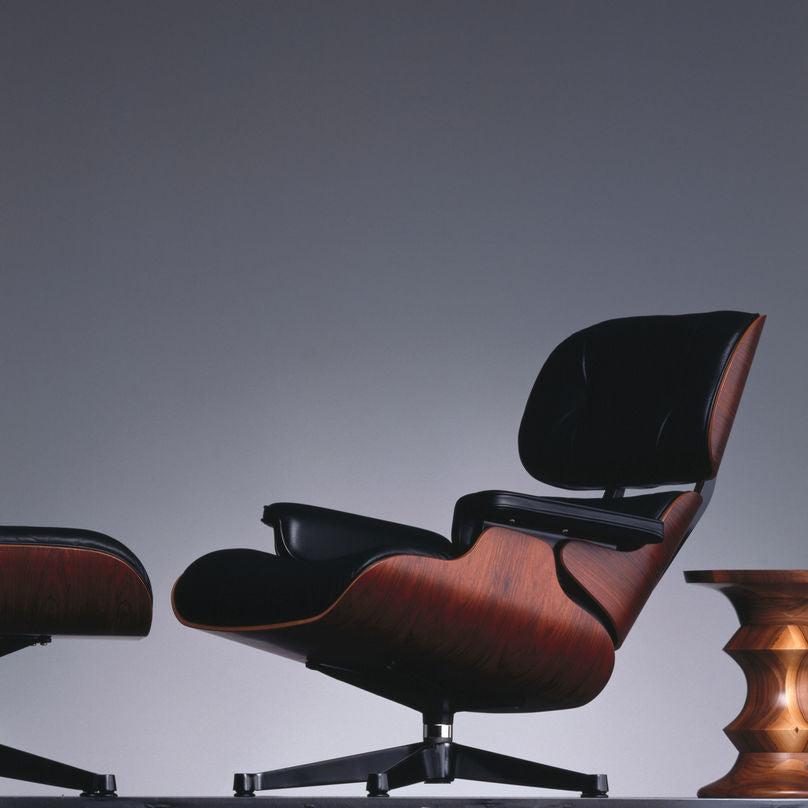 Vitra Eames Lounge Chair i palisander og sort skinn med ottoman