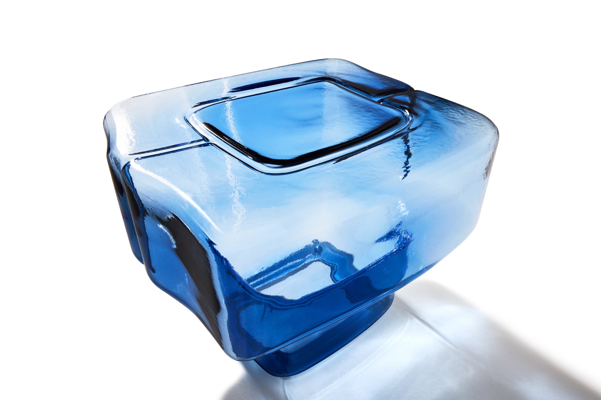 Fluid Joinery Sidebord