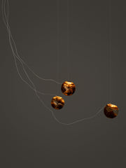Bocci 93.3 Sculptural Cable Pendel, 93 3 Sculptural Cable Nikkel i mørkt miljø