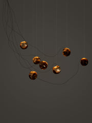 Bocci 93.7 Sculptural Cable Pendel, 93 7 Sculptural Cable Sort i mørkt miljø