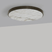 Anvers taklampe og vegglampe fra CTO Lighting med rund alabastskive i metallramme