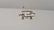 Trace Circular Halo Pendel fra CTO Lighting med glasskjermer i flere nivåer