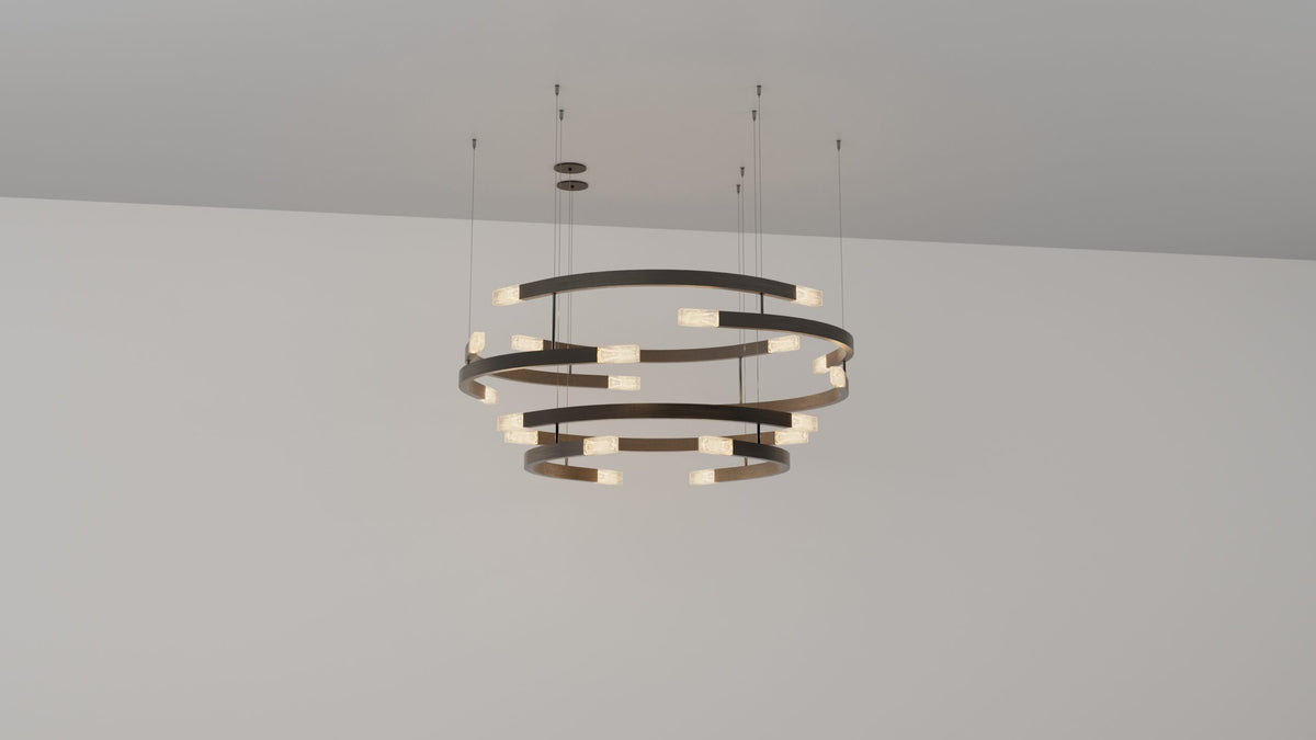Trace Circular Halo Pendel fra CTO Lighting med glasskjermer i flere nivåer