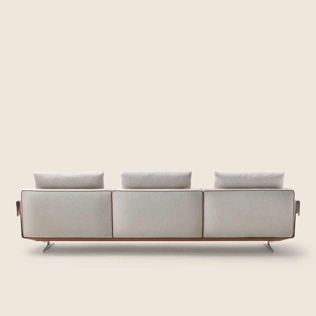 Flexform Bretton sofa, sett bakfra