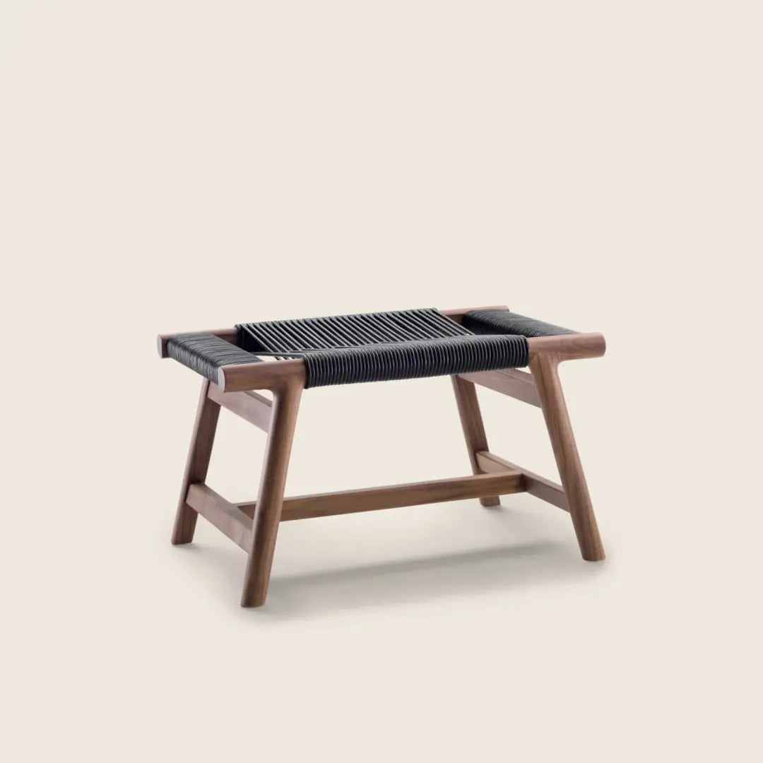Flexform Giano ottoman, med mørk flettet sitteflate
