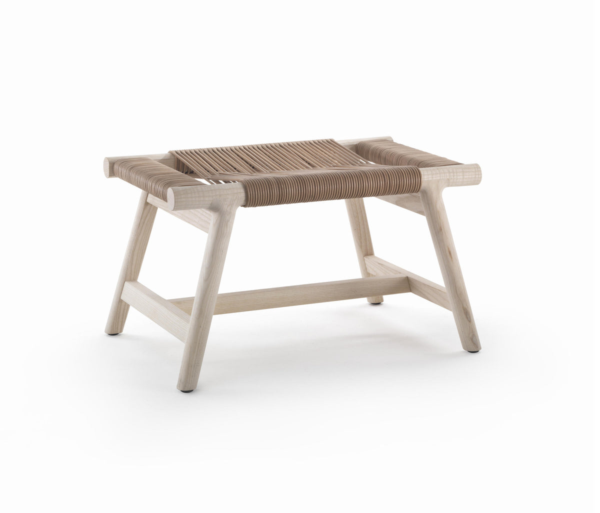 Flexform Giano ottoman, med lys treramme