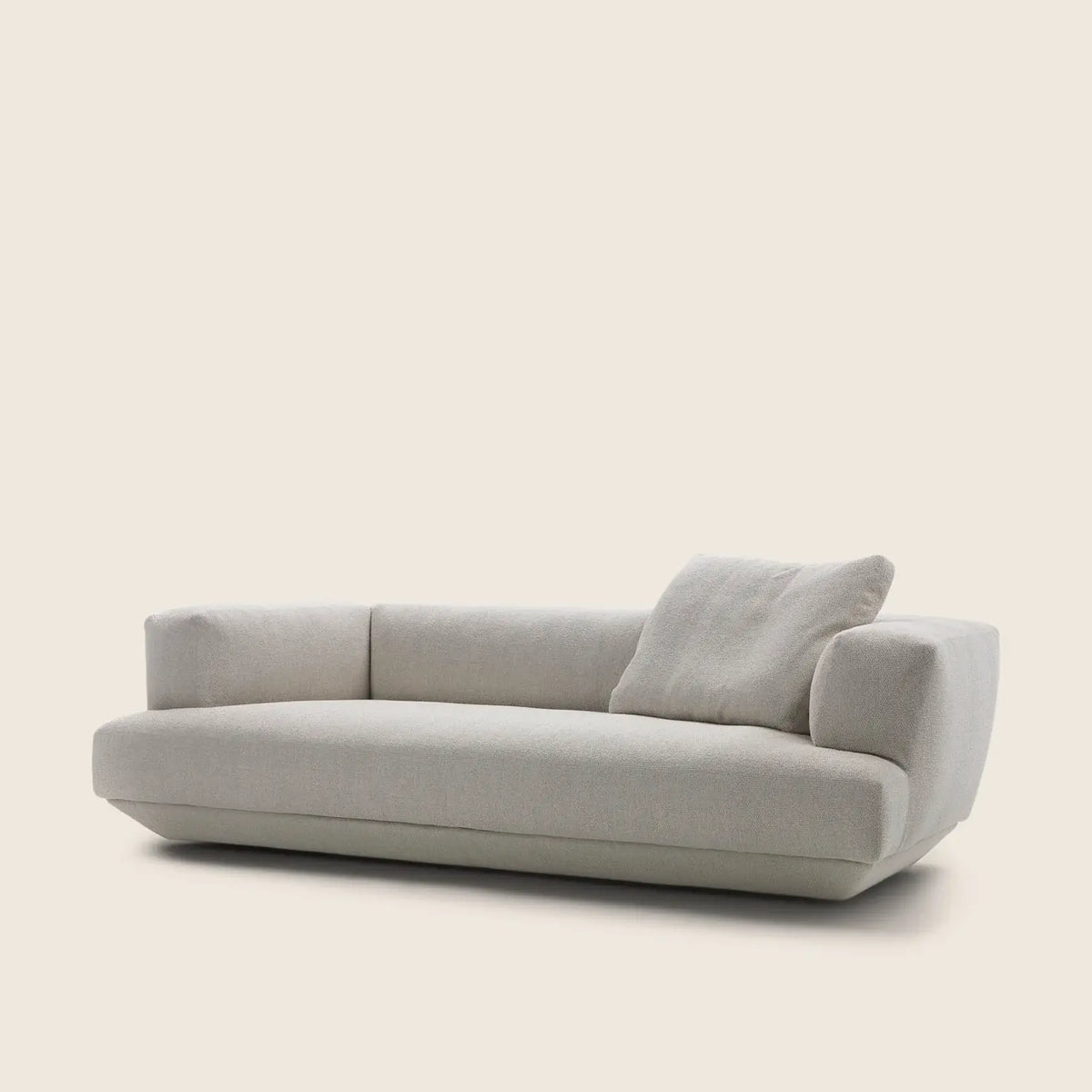 Flexform Loungescape sofa, sett skrått forfra