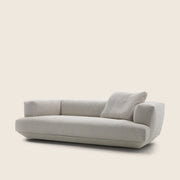 Flexform Loungescape sofa, sett skrått forfra