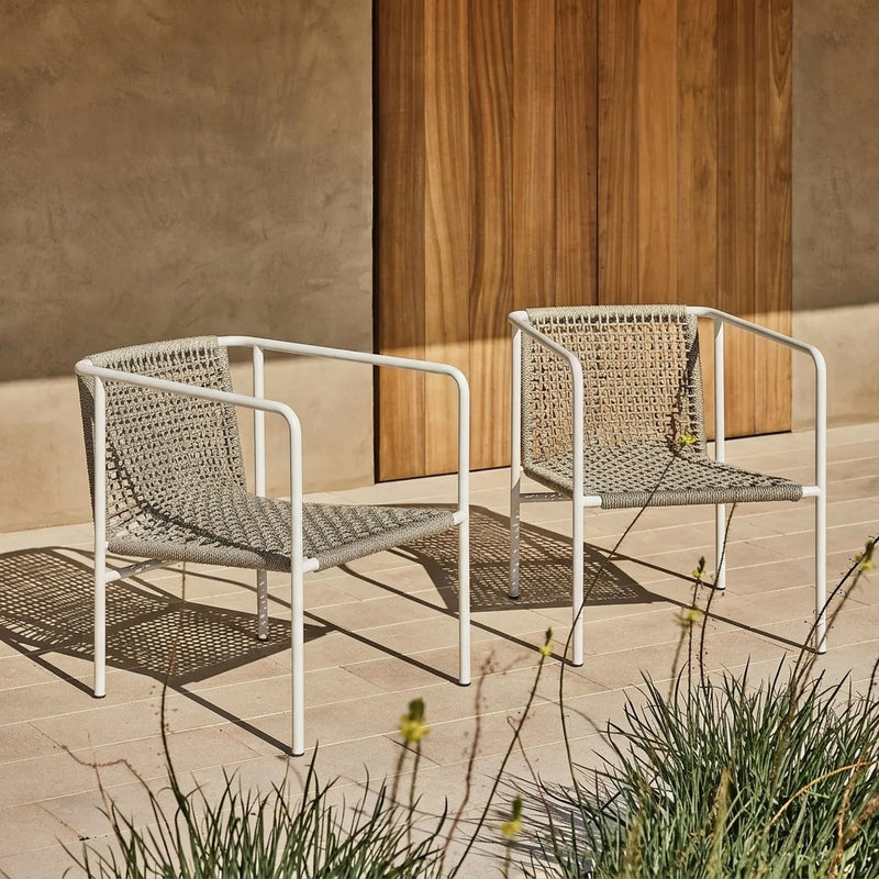 Flexform Ottavia Outdoor loungestol, på en terrasse